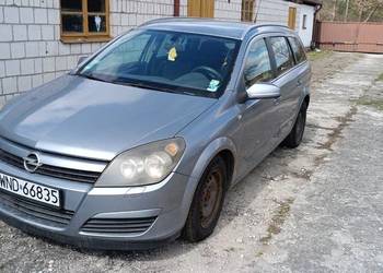 Opel Astra H 1.6 Twinport 2005 uszkodzony silnik, nowe opony, film