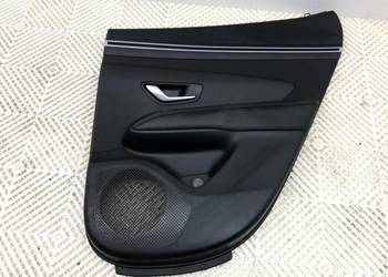 BOCZEK DRZWI PRAWY TYŁ HYUNDAI TUCSON SUV TAPICERKA
