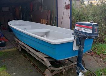 Sprzedam łódkę z silnikiem