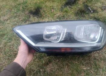 Lampa reflektor golf 7 VII sportsvan 2015