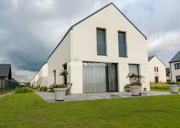 Dom wolnostojący sprzedam Liszki Mników 140m2