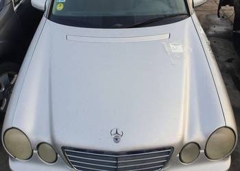MASKA MERCEDES W210 744 KOMPLETNY GRILL