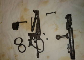 BERTIER części karabinu -zdezelowane-replika Bertier
