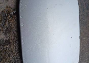 Klapa wlewu paliwa audi  OE 8E0010184H