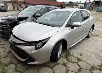 TOYOTA Corolla 1.8 Business HYBRID 2023r 230 tys km Uszkodzony OKAZJA