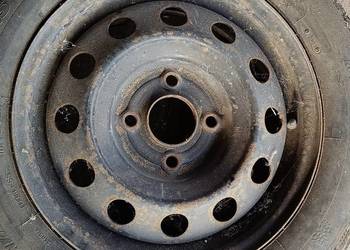 Felgi stalowe 15" 4x114.3 z nissana almery ale pasują też do innych .