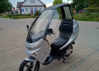 Skuter z dachem Benelli 125 Kat B Unikat