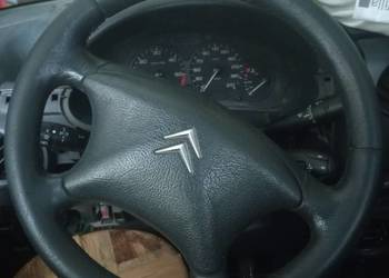 Kierownica  citroena Berlingo partner rok 2003