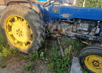 TRAKTOR Fordson Zabytkowy  Do Renowacji