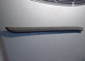 Mercedes Vito W638 97r listwa szyby prawa Mercedes Vito W638 97r listwa szyby prawa