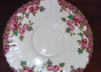 Spodek. Royal Stafford. Olde English Garden Spodek. Royal Stafford. Olde English Garden