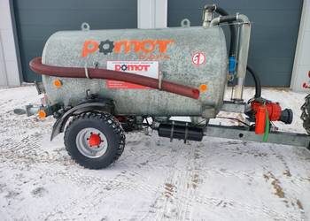 Beczkowóz Pomot 3300  litrów z 2015 roku zarejestrowany