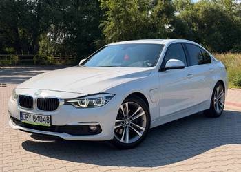 BMW Seria 3 330e Luxury Line