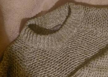 Sweter szary z wełna
