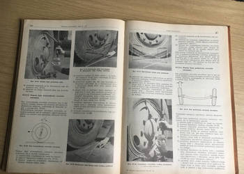 Kultowy poradnik do samochodów Star 28 i 29 Wydawnictwo WKŁ  z lat 70