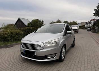 Ford C max nowy model, benzyna , bardzo zadbany , mały przebieg