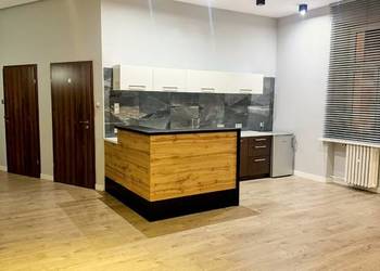 Unikalna przestrzeń biurowa/usługowa 82m2 w ścisłym centrum miasta