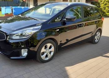 Kia carens 1.7 136KM. 198km