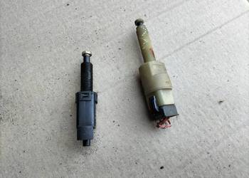 AUDI A4B5 A4 B5  CZUJNIK STOPU PEDAŁU SPRZĘGŁA PEDAŁU HAMULCA
