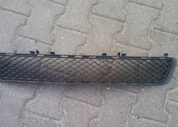 KRATKA ŚRODKOWA ZDERZAKA MERCEDES W212 A2128850523