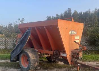 Rozsiewacz wapna, wapniarka,6t, lancowy,zmijka,rcw