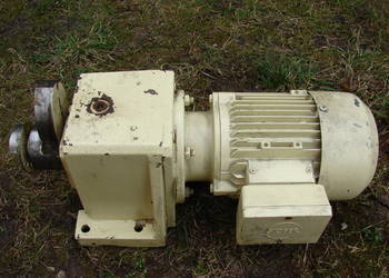 motoreduktor przekładnia zębata 32obr/min o,25kW 400V STROBER
