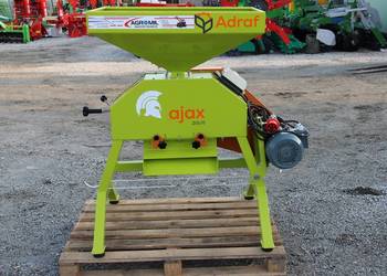Zgniatacz ziarna walcowy gniotownik Adraf 3, 0 kW Ajax Z01/