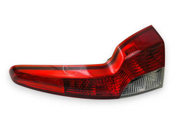 LAMPA PRAWA Volvo V50 I LIFT 2007-2012 tylna tylnia prawy tył 30744542