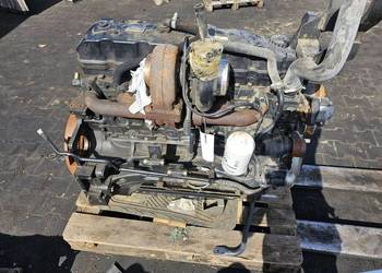 SILNIK SŁUPEK NEW HOLLAND T6.175 175KM 1280376