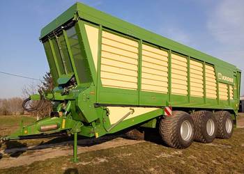 Przyczepa objętościowa Krone tx560