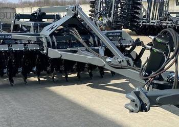 Agregat Talerzowy Uprawowo-Siewny wał oponowy firmy Helagro
