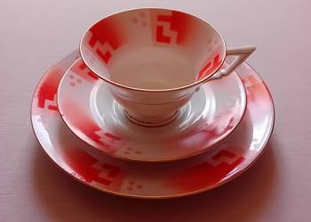 Trio śniadaniowe art deco, zdobienia Spritzdekor, Bavaria, okres 1930-36. Trio śniadaniowe art deco, zdobienia Spritzdekor, Bavaria, okres 1930-36.