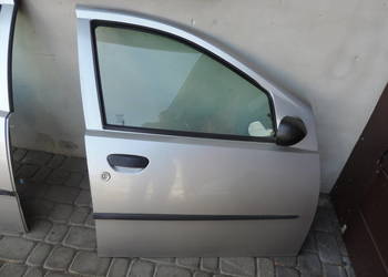 DRZWI PRAWE PRZEDNIE FIAT PUNTO 2 5D