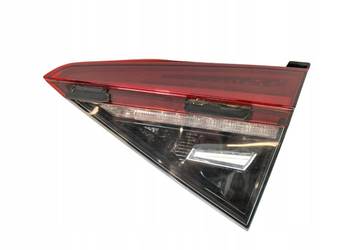LAMPA TYŁ W KLAPĘ PRAWA SEDAN LIFT  3V5945308F Skoda Superb III (2015-)