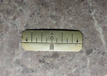 42 Wychylnik wahadła starego zegara