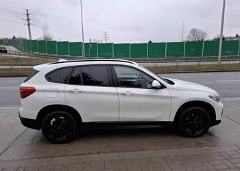 BMW x1  18i
