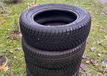 Komplet opon zimowych Nokian Snowproof 185/65 R15. Rok produkcji 2023. Igła
