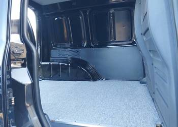 VW Caddy Van 1,2 Benzyna!! Niski Przebieg!! Salon Polska!!