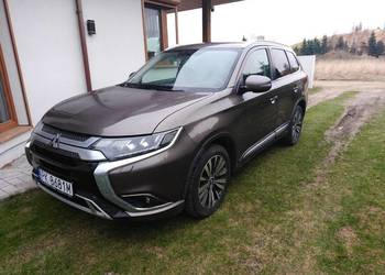 Mitsubishi Outlander 2.0 Benz 4WD CVT 7os