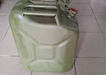 KANISTER METALOWY STALOWY ZBIORNIK POJEMNIK NA PALIWO BENZYNĘ OLEJ ROPĘ 20L
