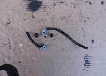 Łączniki pompki spryskiwacza Vw golf V  1.9 TDI