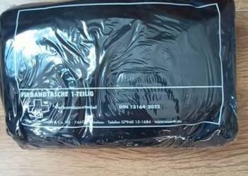 Apteczka pierwszej pomocy - samochodowa.