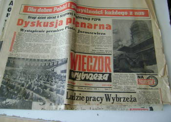 Starocie z PRL - Stare gazety = 4 x Wieczór Wybrzeża z 1978, 1980, 1981r.