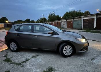 Toyota Auris Polski Salon