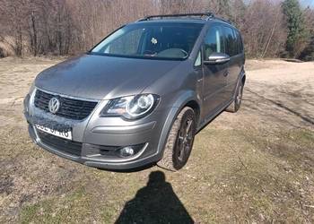 VW Touran cross