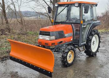 Traktorek traktor KUBOTA GL240D 24KM 4×4 wspomaganie kierownicy