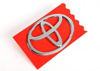 TOYOTA Corolla Chromowany emblemat logo tyl TOYOTA 75431-02030 OE