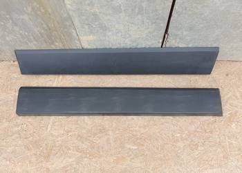 TRAFIC III VIVARO B LISTWA DRZWI LEWA BOK LEWY 768556674R TRAFIC III VIVARO B LISTWA DRZWI LEWA BOK LEWY 768556674R