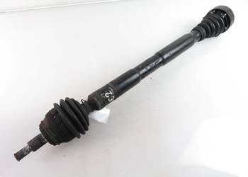 PÓŁOŚ PRAWA PRZEDNIA AUDI A3 (8L1) 1.8 - APG 