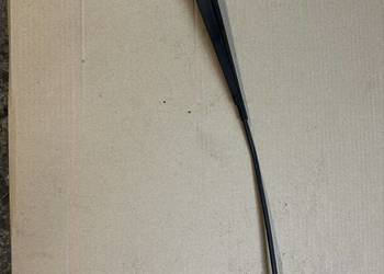 Ramię wycieraczki prawe seat ibiza 3 6L1955410C